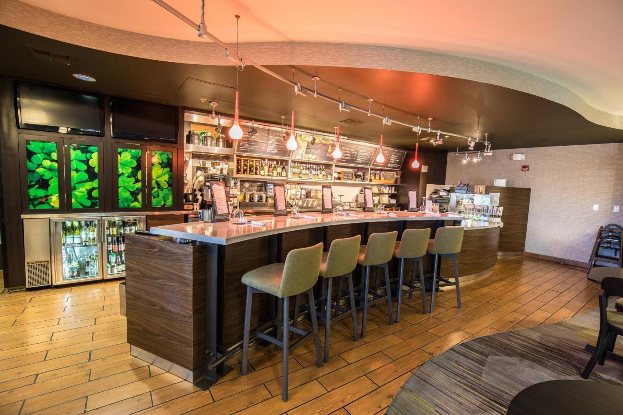 Courtyard By Marriott מרסד מראה חיצוני תמונה