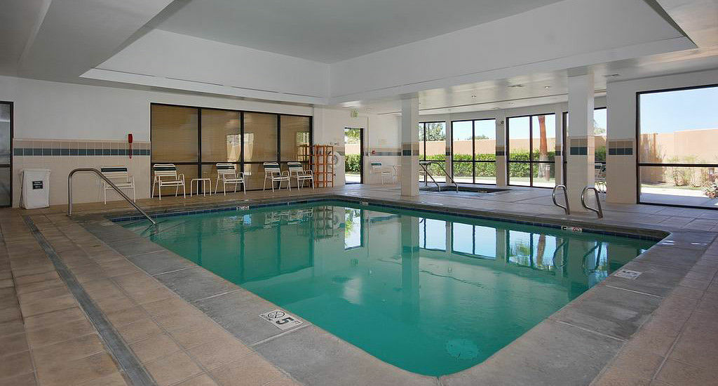 Courtyard By Marriott מרסד מראה חיצוני תמונה